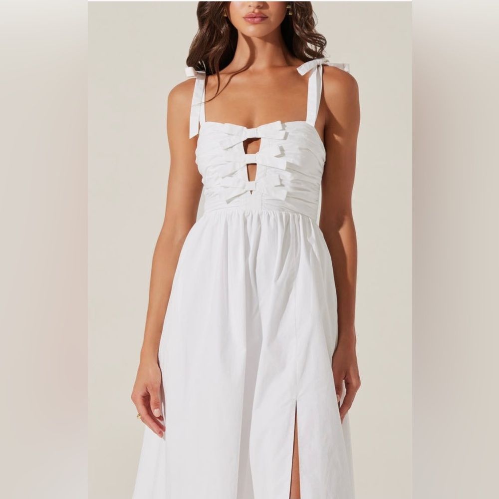 ASTR the Label Helia Sleeveless A-Line Dress White New - Picture 5 of 9